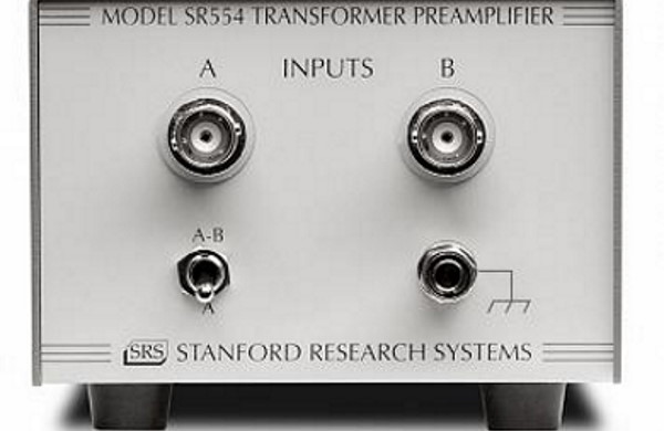 Предусилитель синхронный Stanford Research Systems SR554