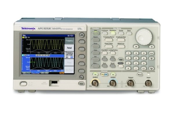 Генератор сигналов TEKTRONIX AFG-3102C