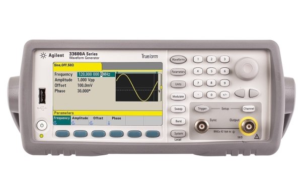 Генератор сигналов Keysight 33621A