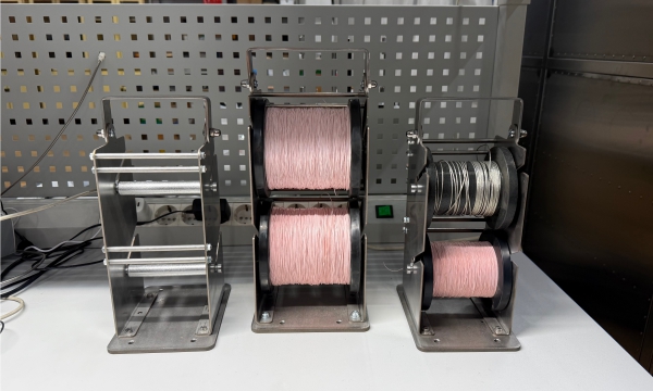 Ручной податчик провода малых сечений