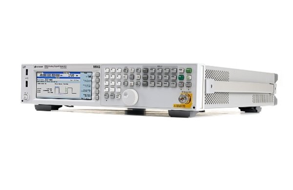 Аналоговый генератор Keysight N5181B