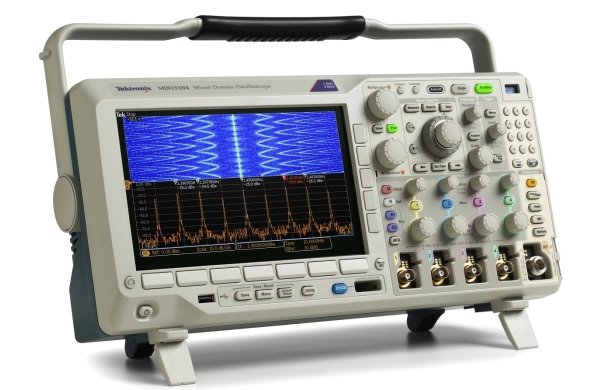 Цифровой осциллограф с анализатором Tektronix MDO3014